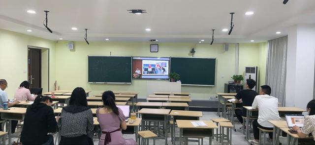 合肥皖智中學(xué)參加"大研討,大交流"成果展示活動園